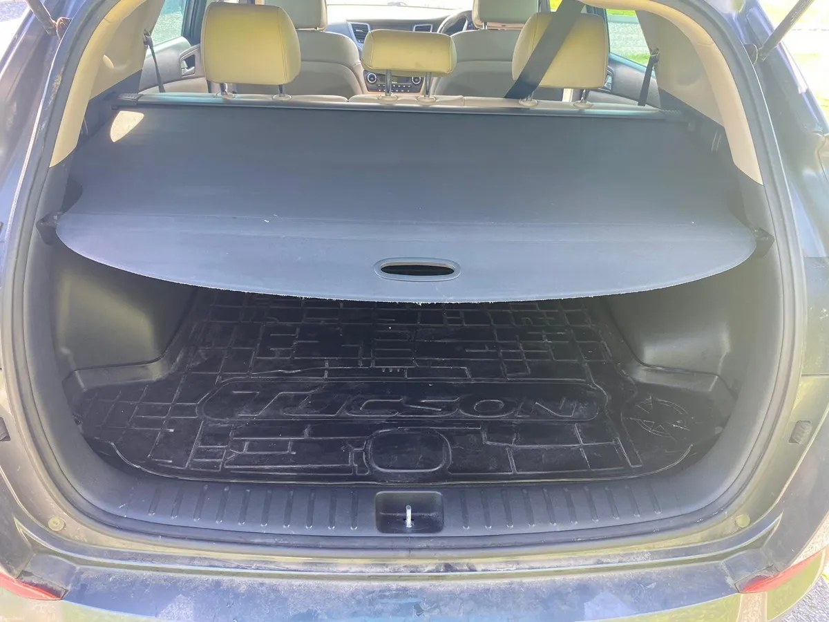 Hyundai Tucson 2017 ix35 Executive 1.7 Diesel 5DR - Image 4