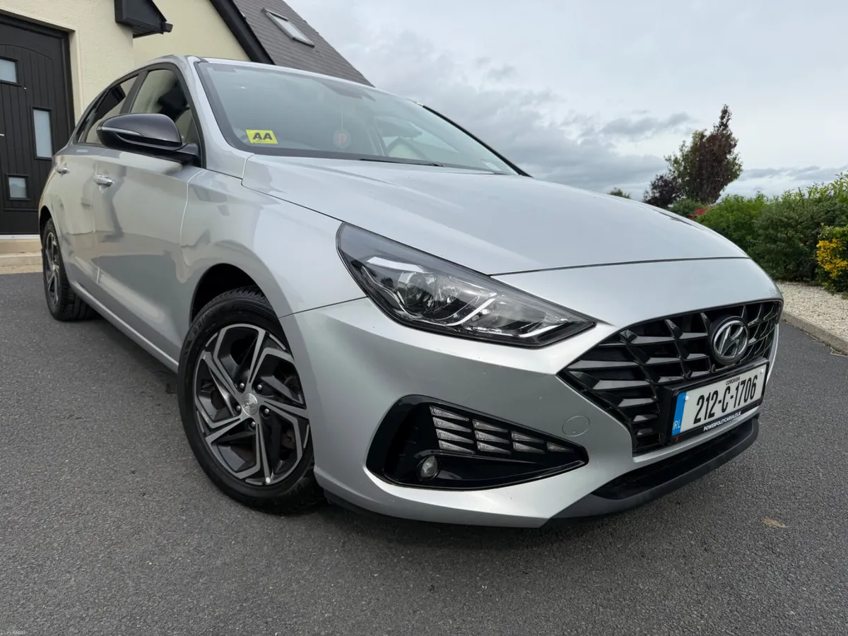 2021 (212) Hyundai i30 1.6 Diesel Deluxe 5Dr H/B - Image 5