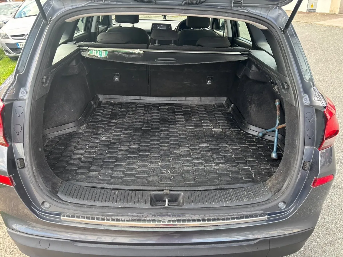 Hyundai i30 2018 - Image 5