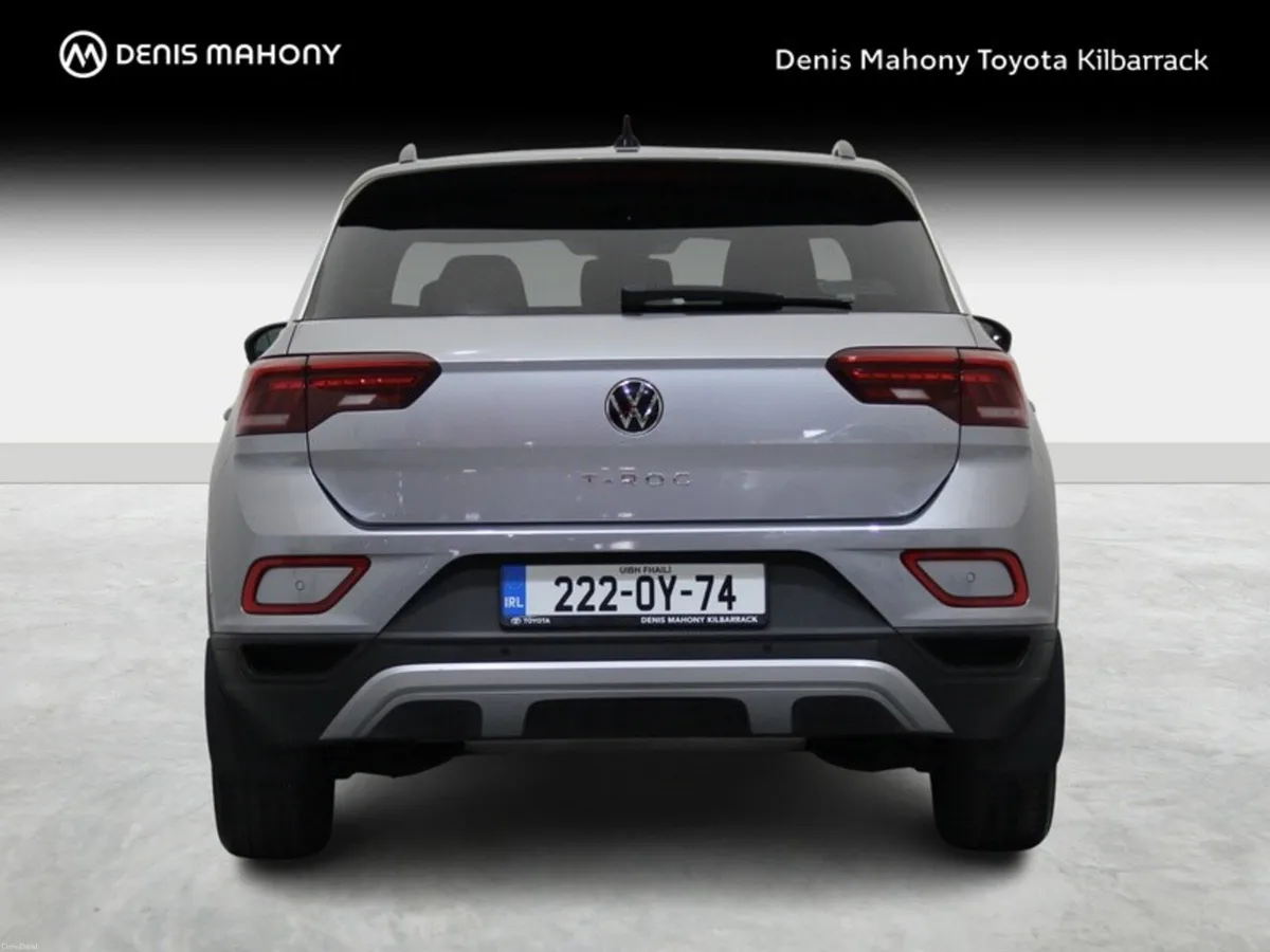 Volkswagen T-Roc LIFE 1.0 TSI MANUAL 6SPEED FWD 11 - Image 4