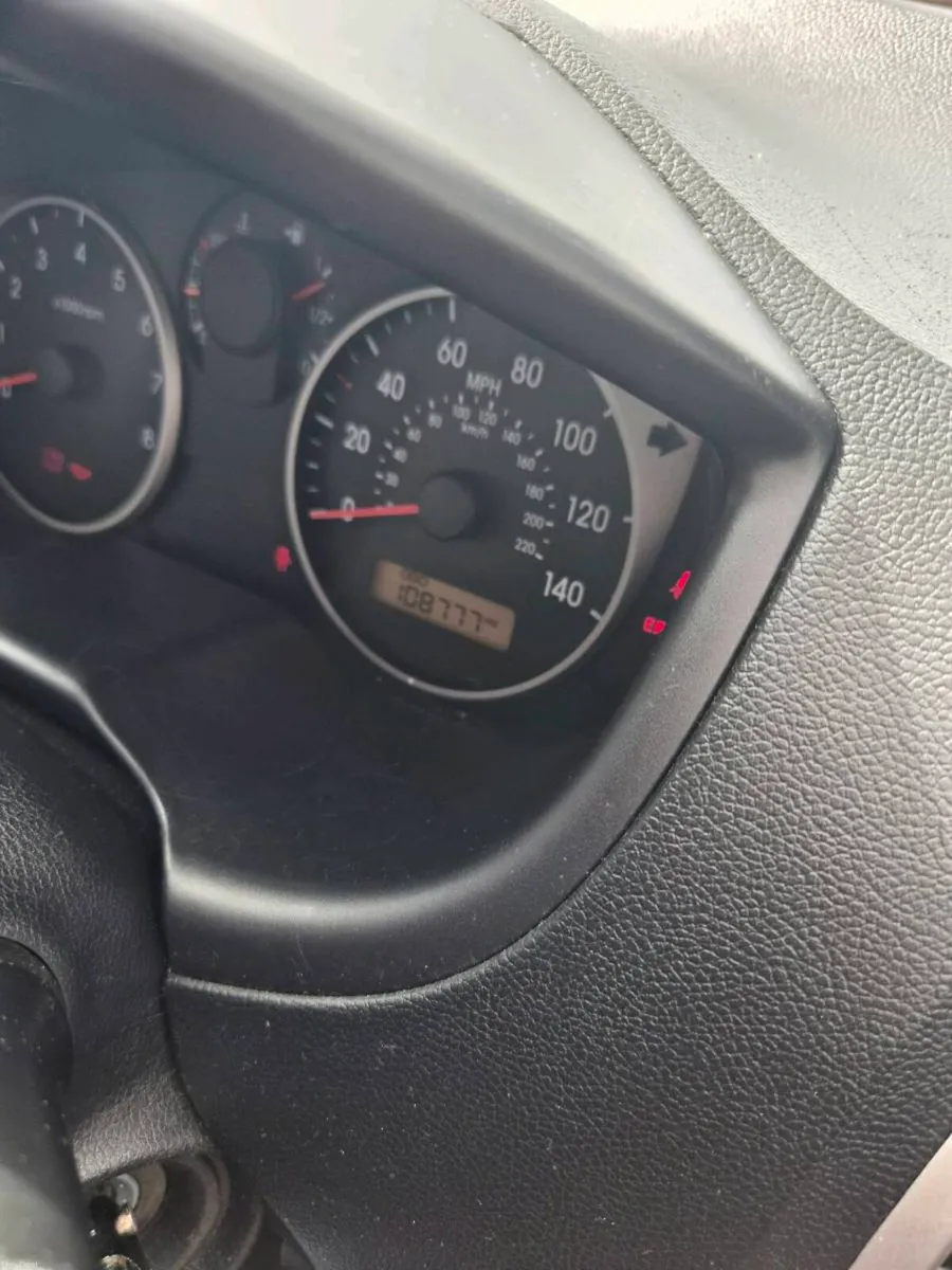 Hyundai i20 - Image 3
