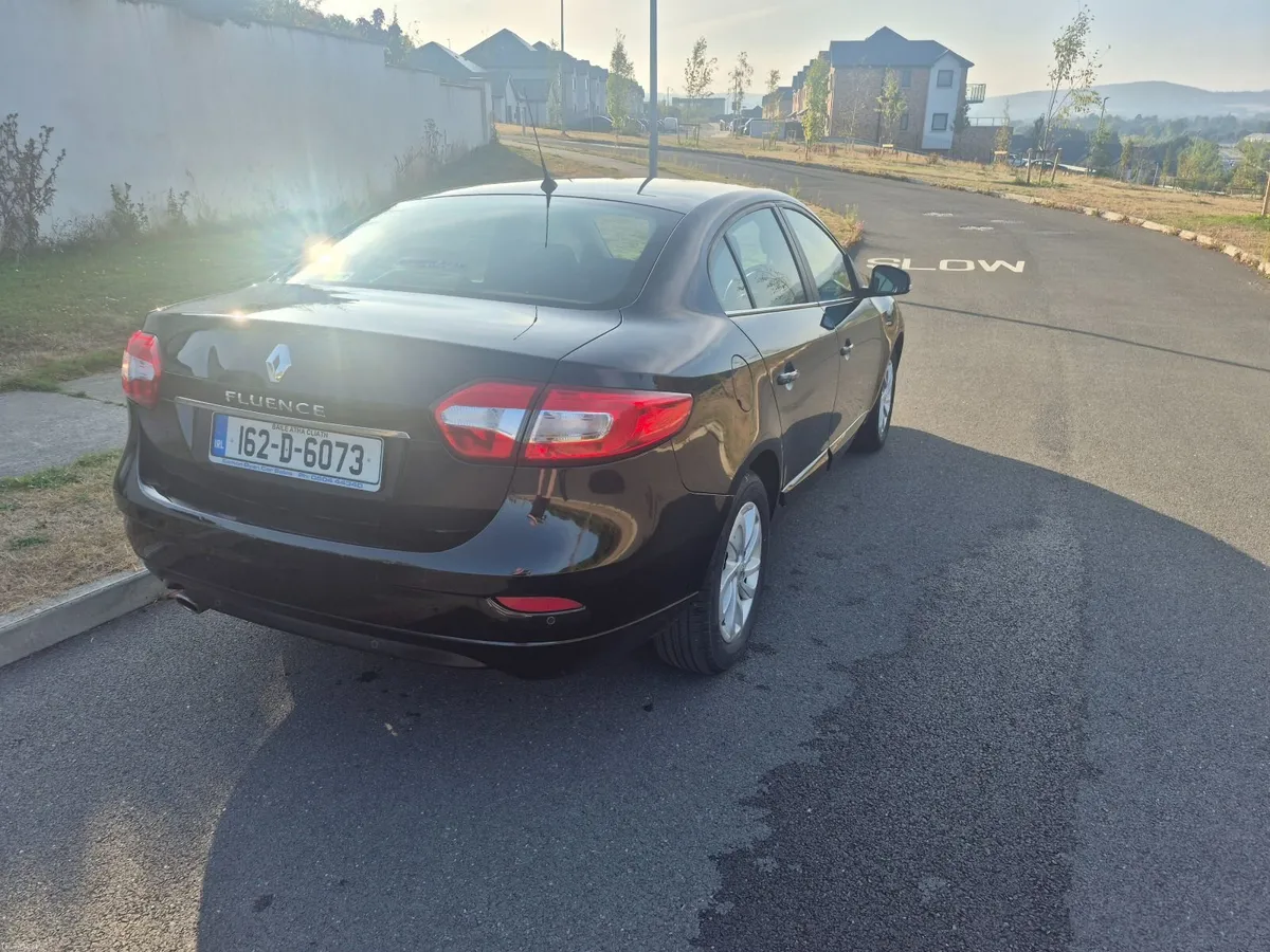 Renault Fluence 2016 - Image 6
