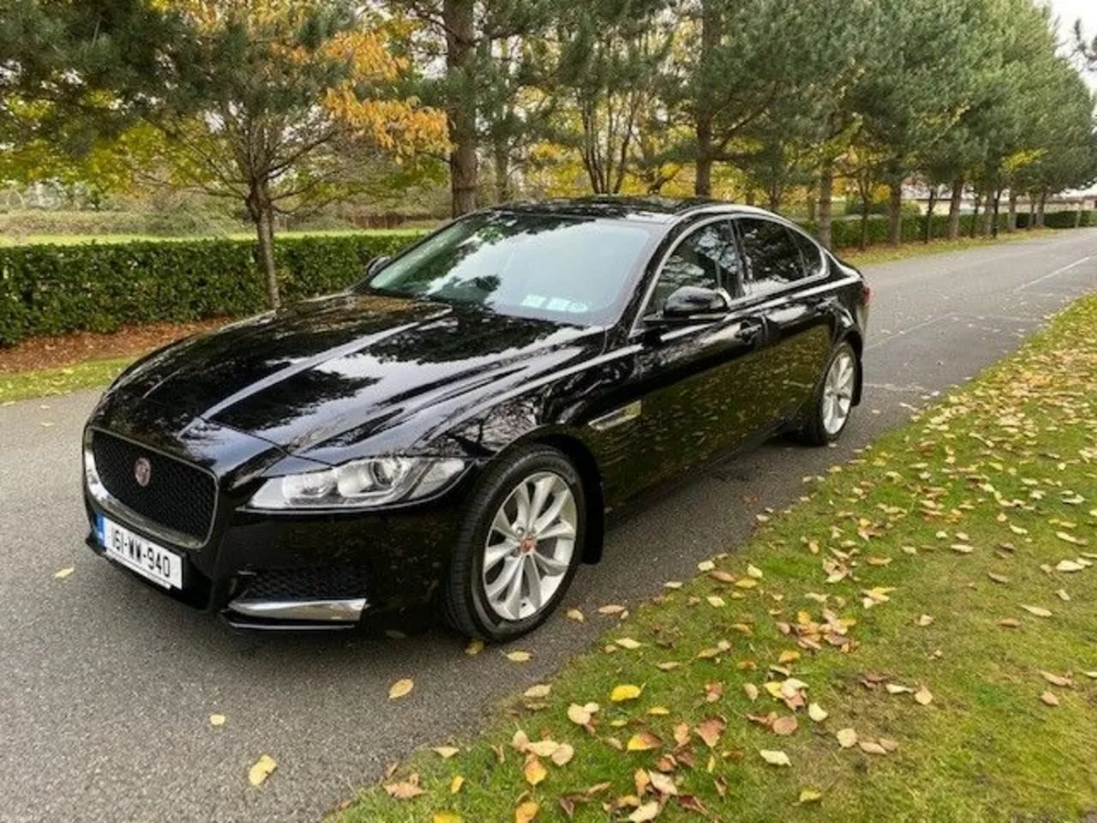 Low miles as engine replaced by Jaguar @180Km - Image 2
