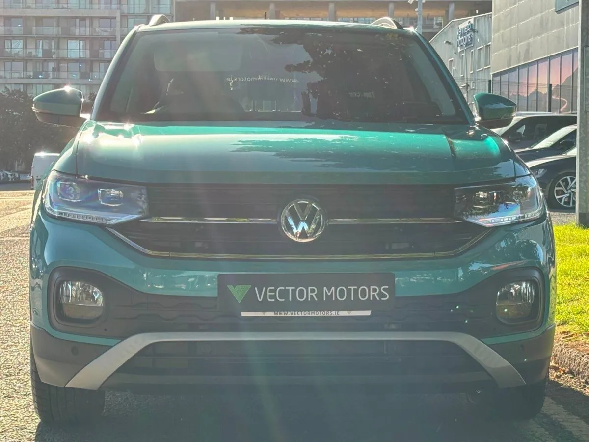Volkswagen T-Cross 1.0 TSI FIRST EDITION PETROL AU - Image 3
