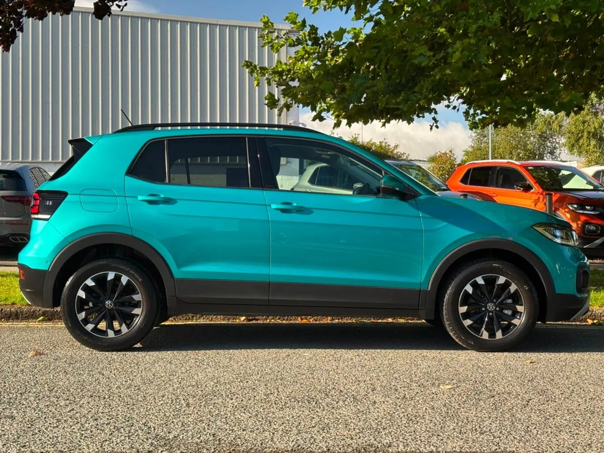 Volkswagen T-Cross 1.0 TSI FIRST EDITION PETROL AU - Image 5
