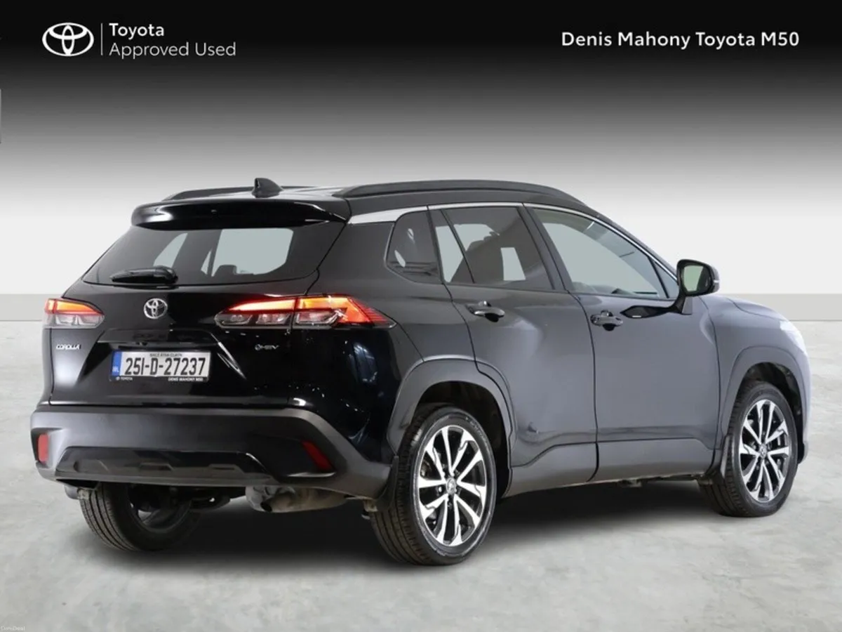 Toyota Corolla Cross Sport Hybrid - Image 2