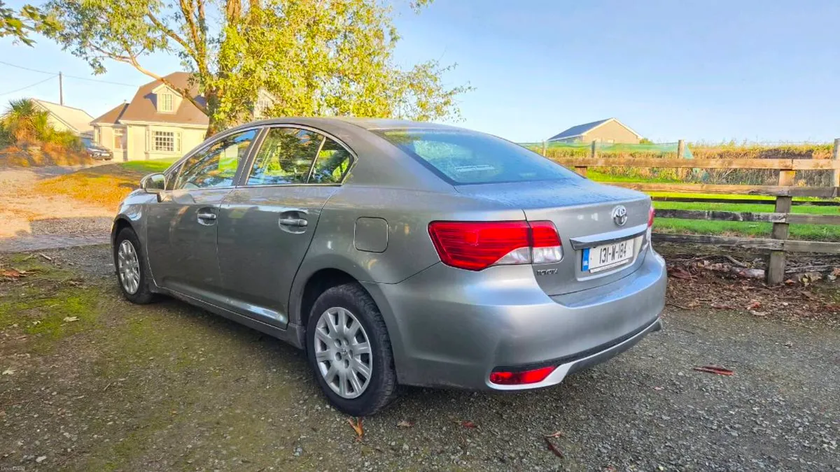 131 AVENSIS NCT AND TAXED - Image 5