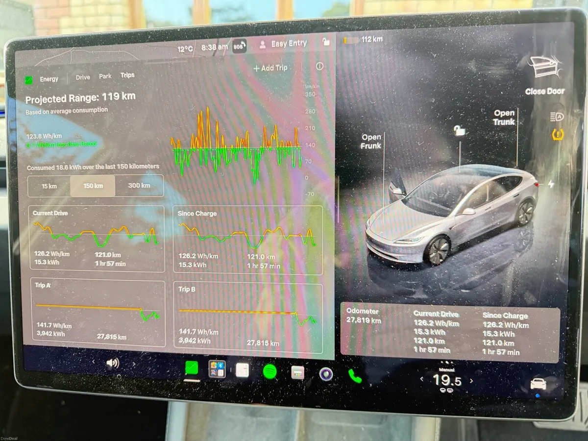 2025 Tesla Model 3 Long RangeRWD Quicksilver 28kkm - Image 4
