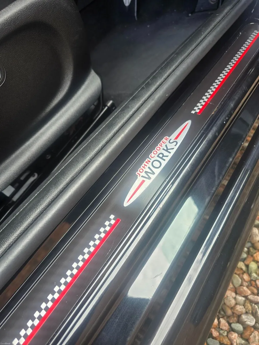 Mini Cooper S Sport - Image 6