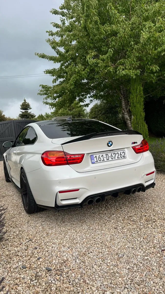 BMW M4 - Image 4