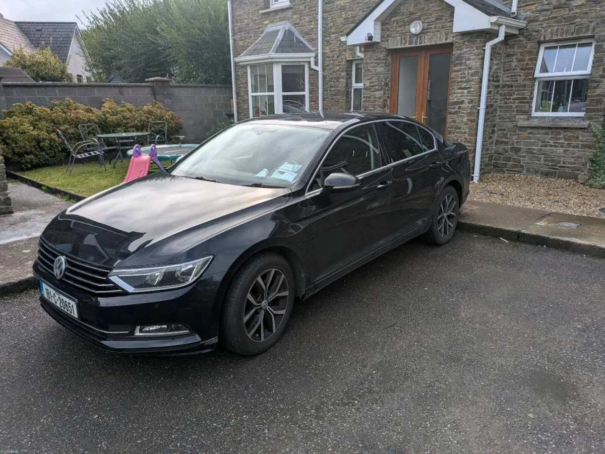 Volkswagen Passat - Image 3