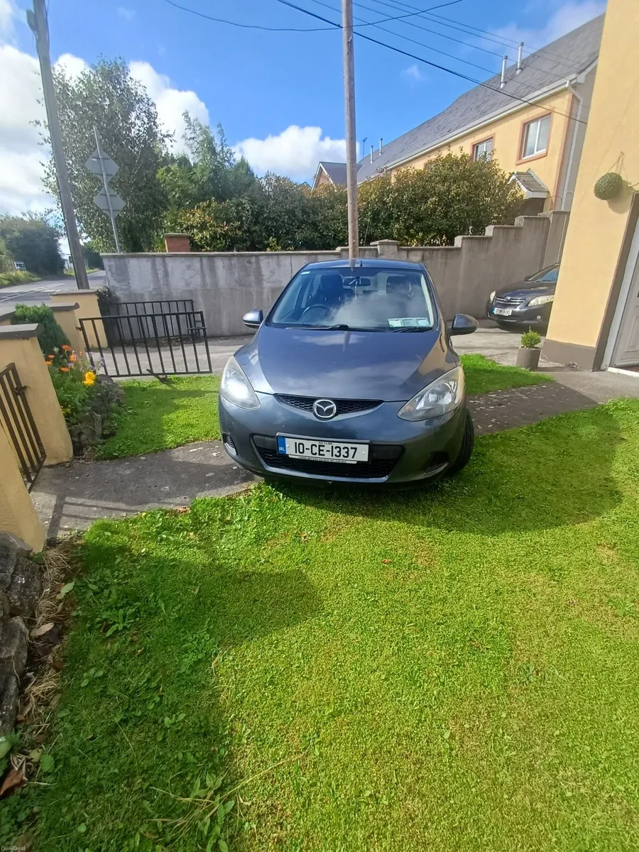 Mazda Mazda2 2010 - Image 4