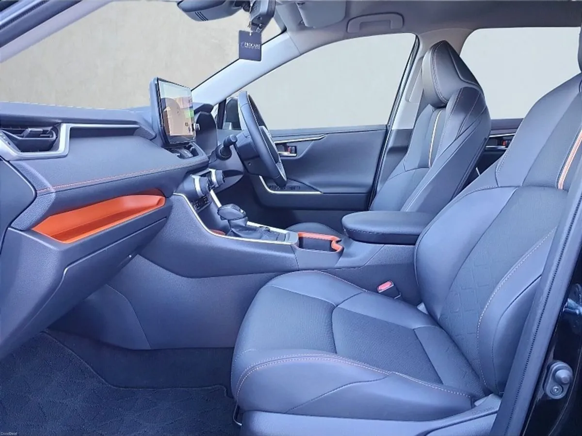 Toyota RAV4 ** ADVENTURE ** HYBRID ** HIGH SPEC ** - Image 6