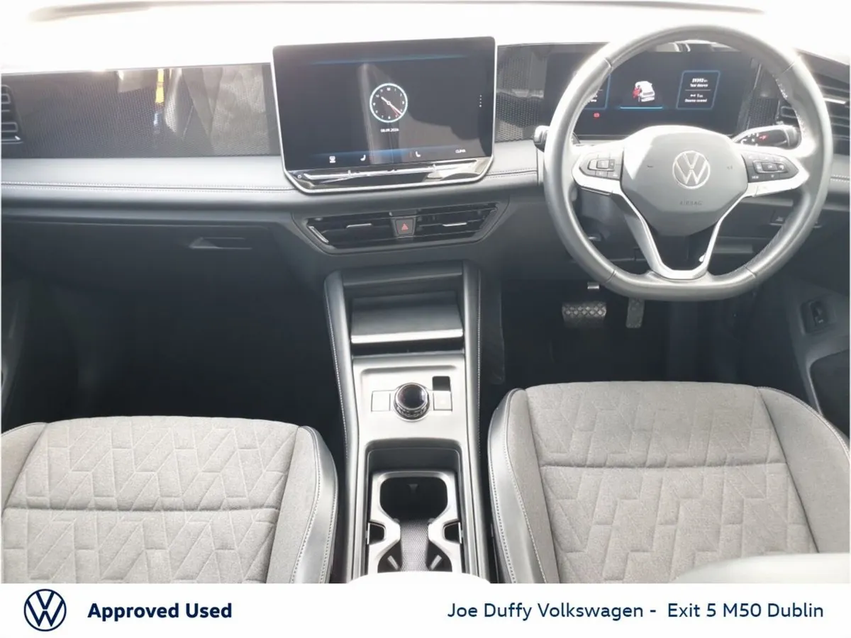 Volkswagen Tiguan LAUNCH EDITION 2.0 TDI 150HP DSG - Image 2