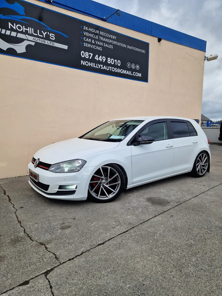 Volkswagen Golf 2013 - Image 1