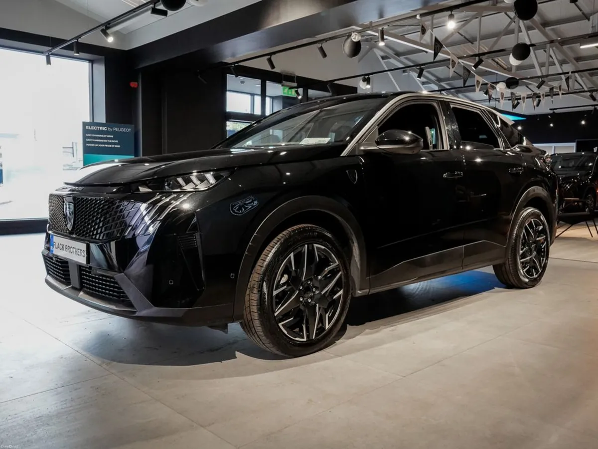 Peugeot 3008 GT 1.2 MHEV PureTech 136bhp - Image 3