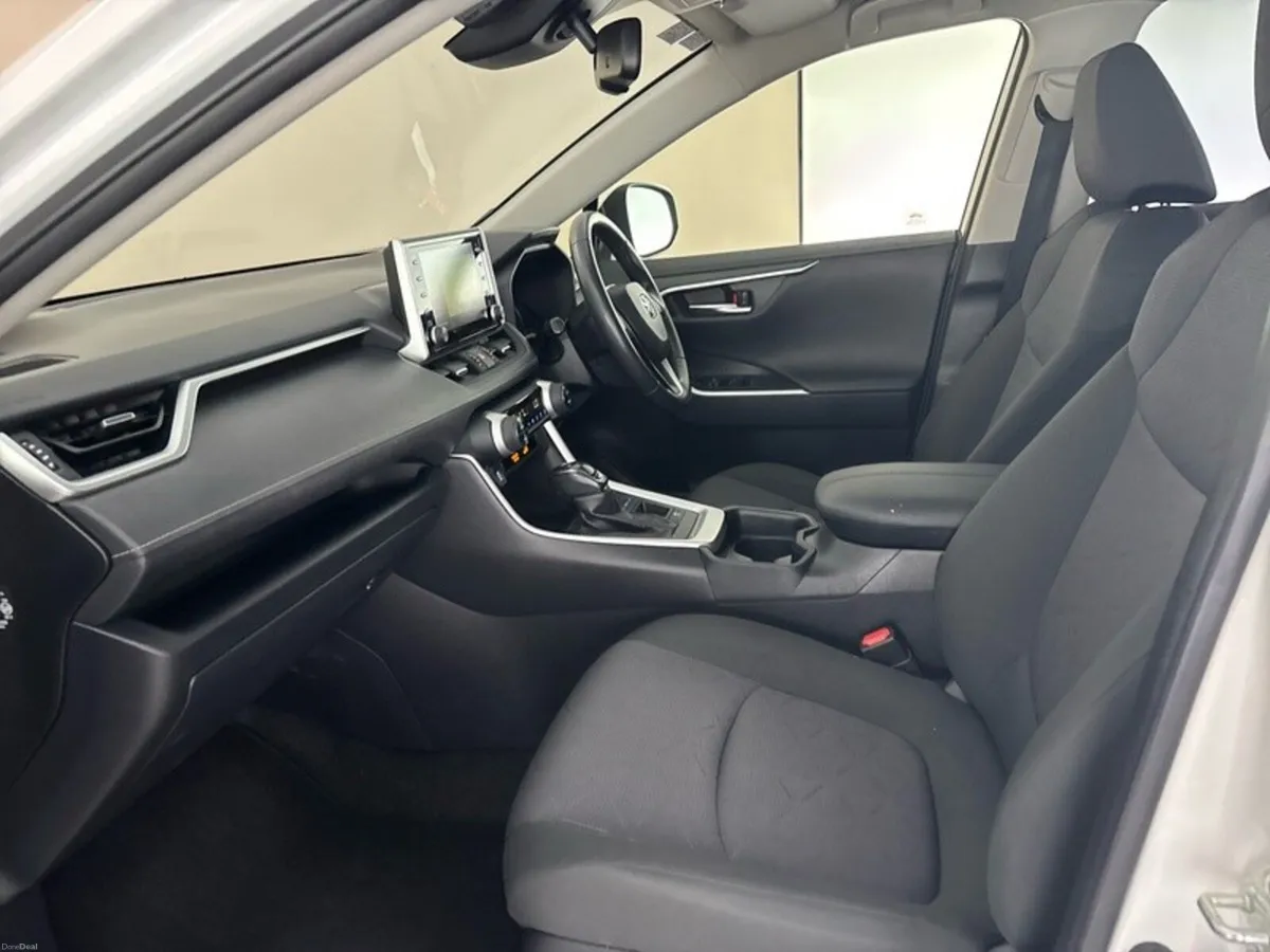 Toyota RAV4 ICON Hybrid AUTO - Image 6