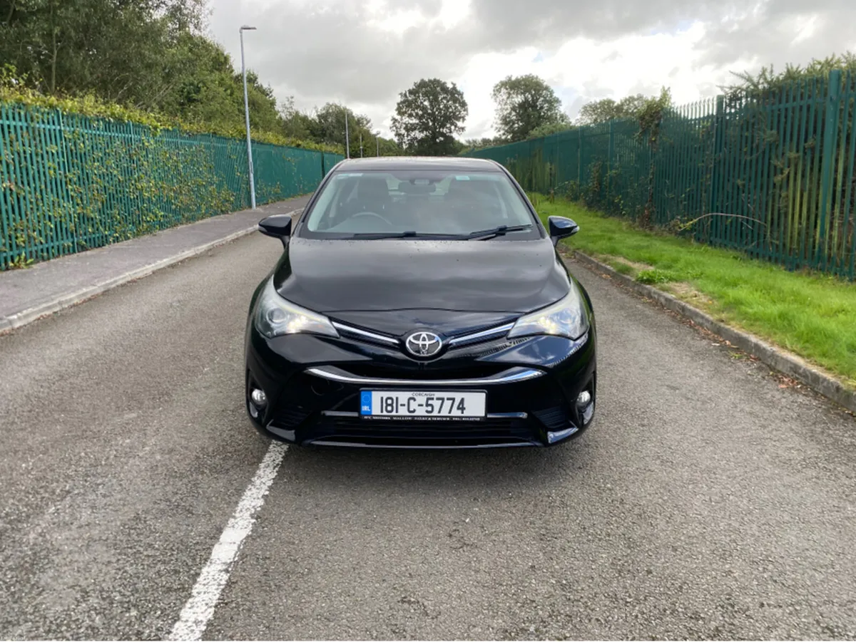 Toyota Avensis 1.6 D LUNA 4DR - Image 3