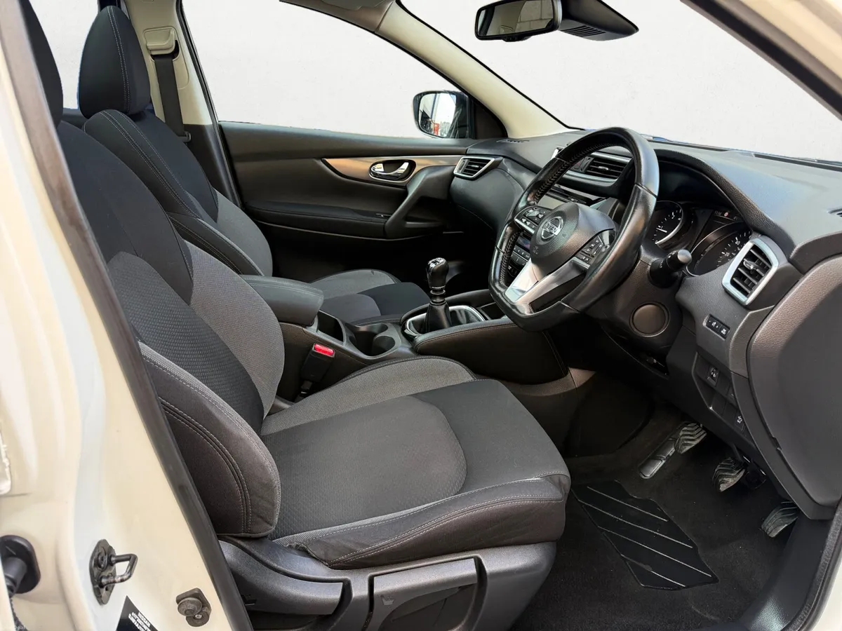 Nissan Qashqai 2019 - Image 5
