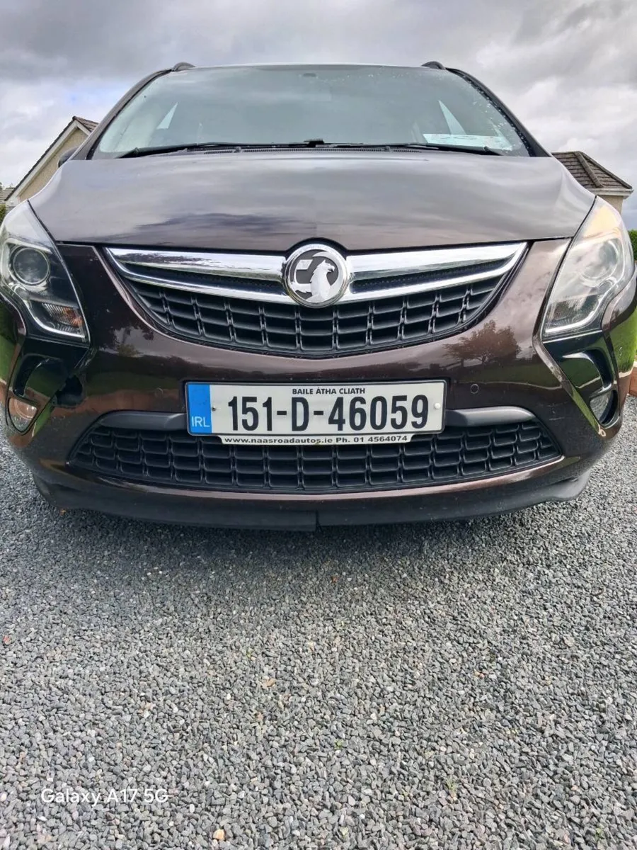 Car - Image 1
