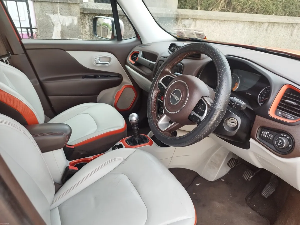 Jeep Renegade 2016 for wheel drive - Image 3