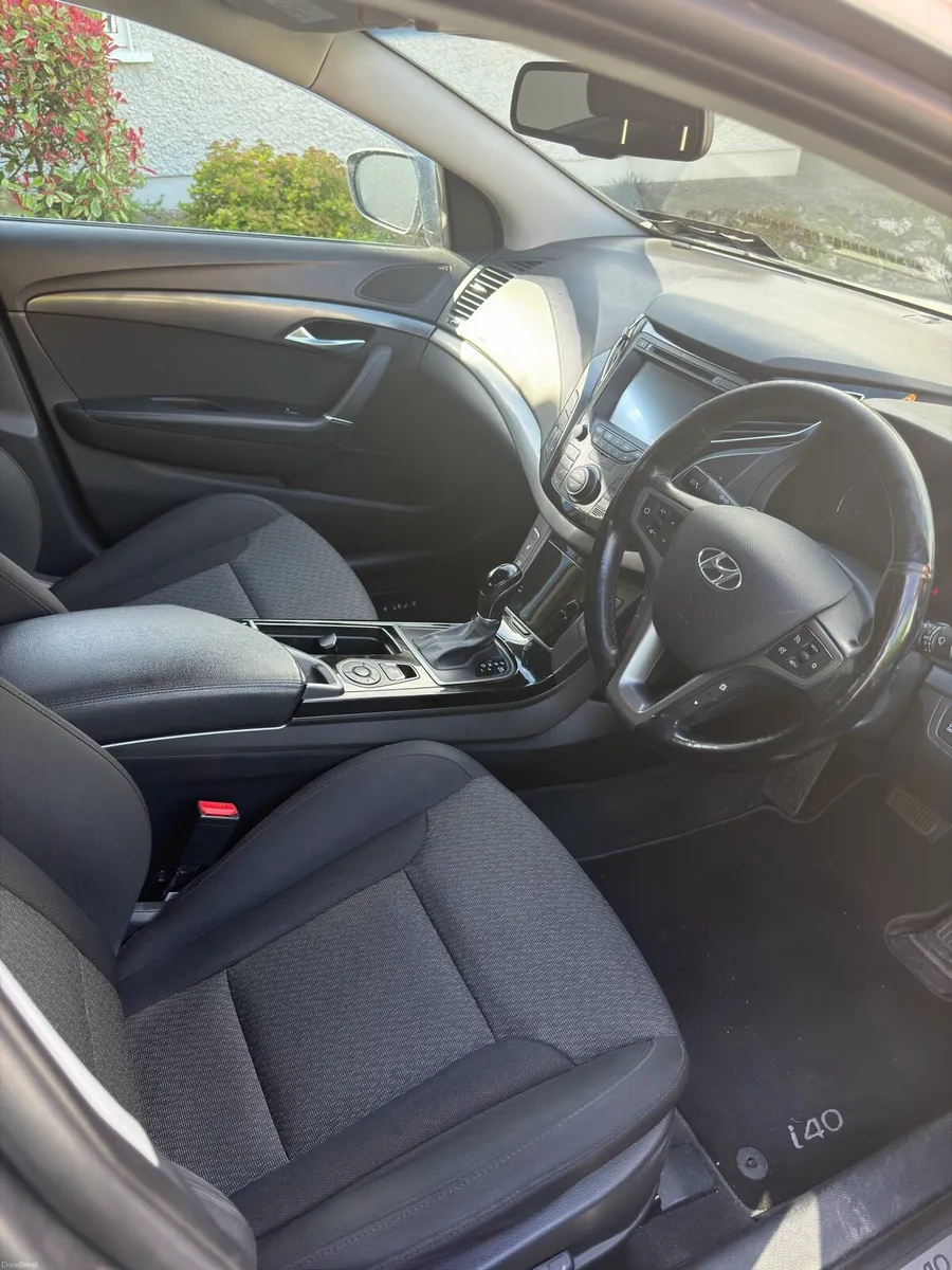 Hyundai i40 1.7 CRDi SE Nav Blue Drive 2016 - Image 6