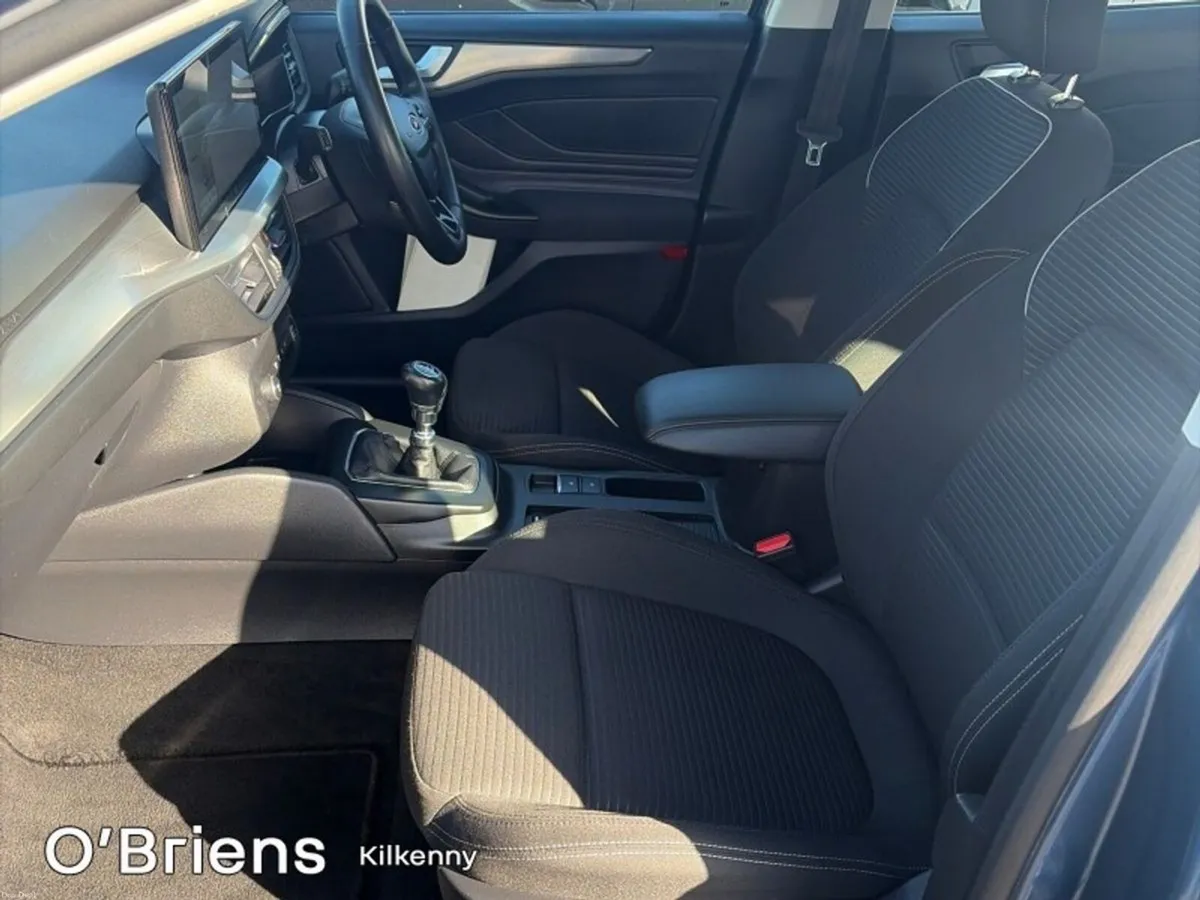 Ford Focus TITANIUM 1.0L ECOBOOST 125PS 1 OWNER PR - Image 4