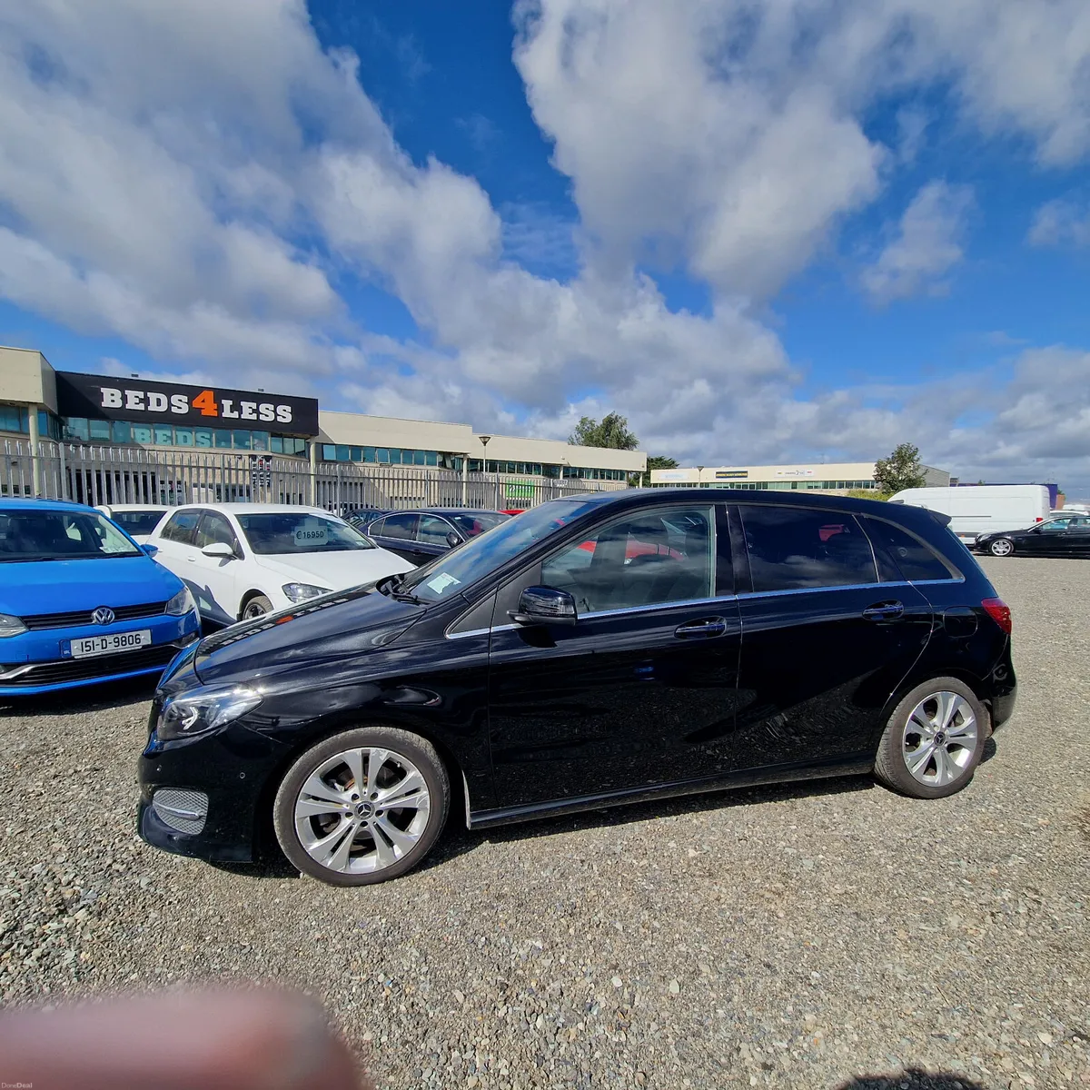 Mercedes-Benz B-Class 2017 New 09/28 - Image 4