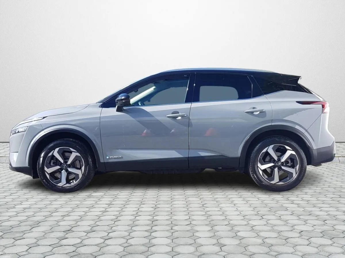 Nissan Qashqai ePOWER QASHQAI SV PREMIUM. FULL LEA - Image 5