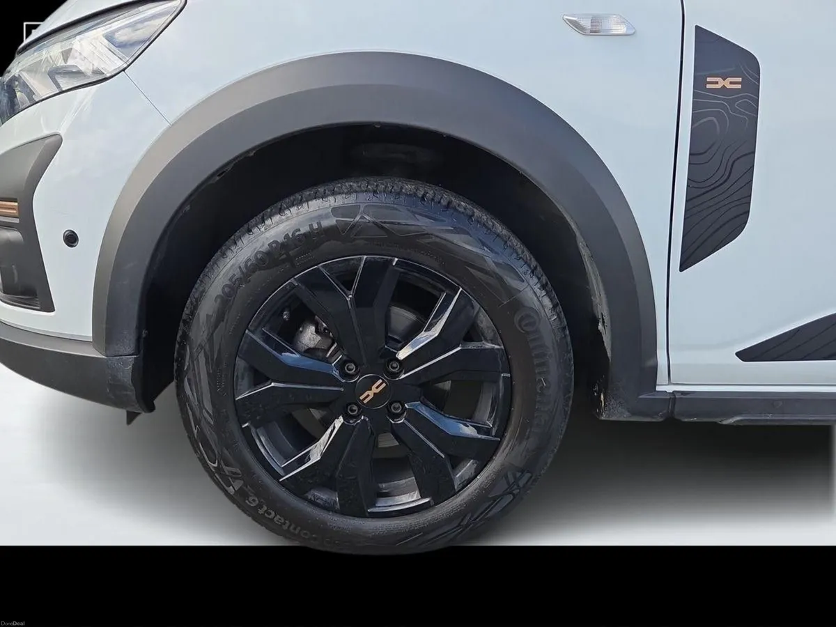 Dacia Sandero Stepway TCe 90 STEPWAY Extreme - Image 6
