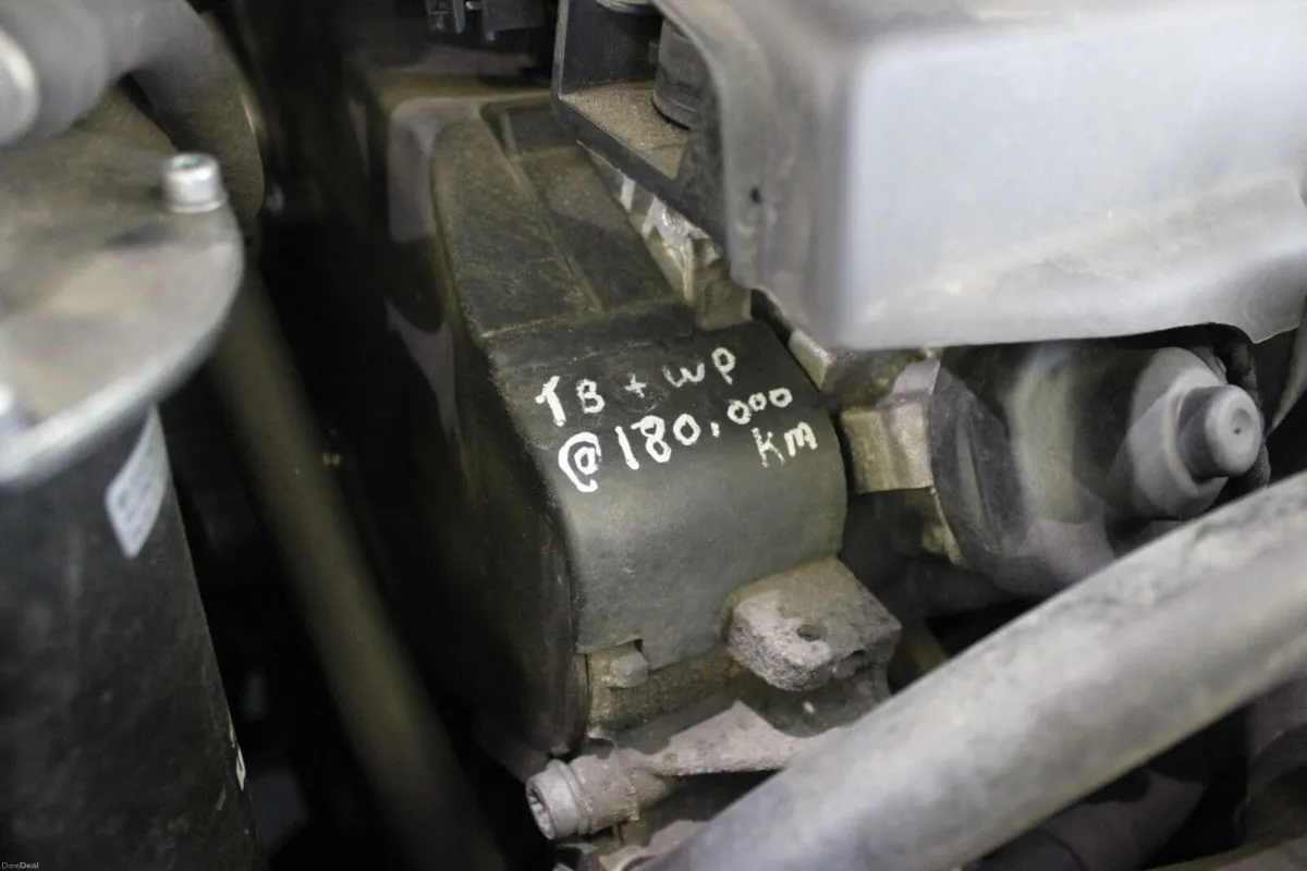 Volkswagen Passat 1.6 TDI DSG 120HP Trendline - TE - Image 6