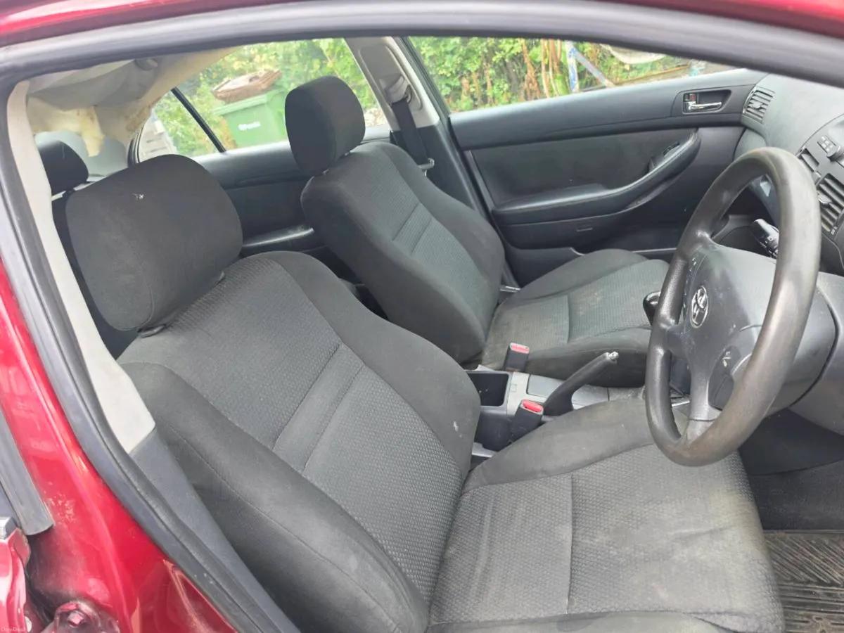 Toyota Avensia - Image 5