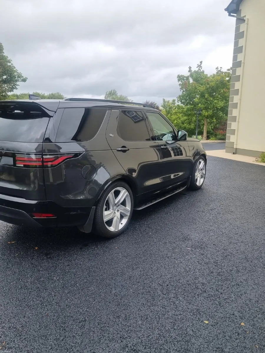 Land Rover Discovery HSE Dynamic Commercial 350D - Image 5