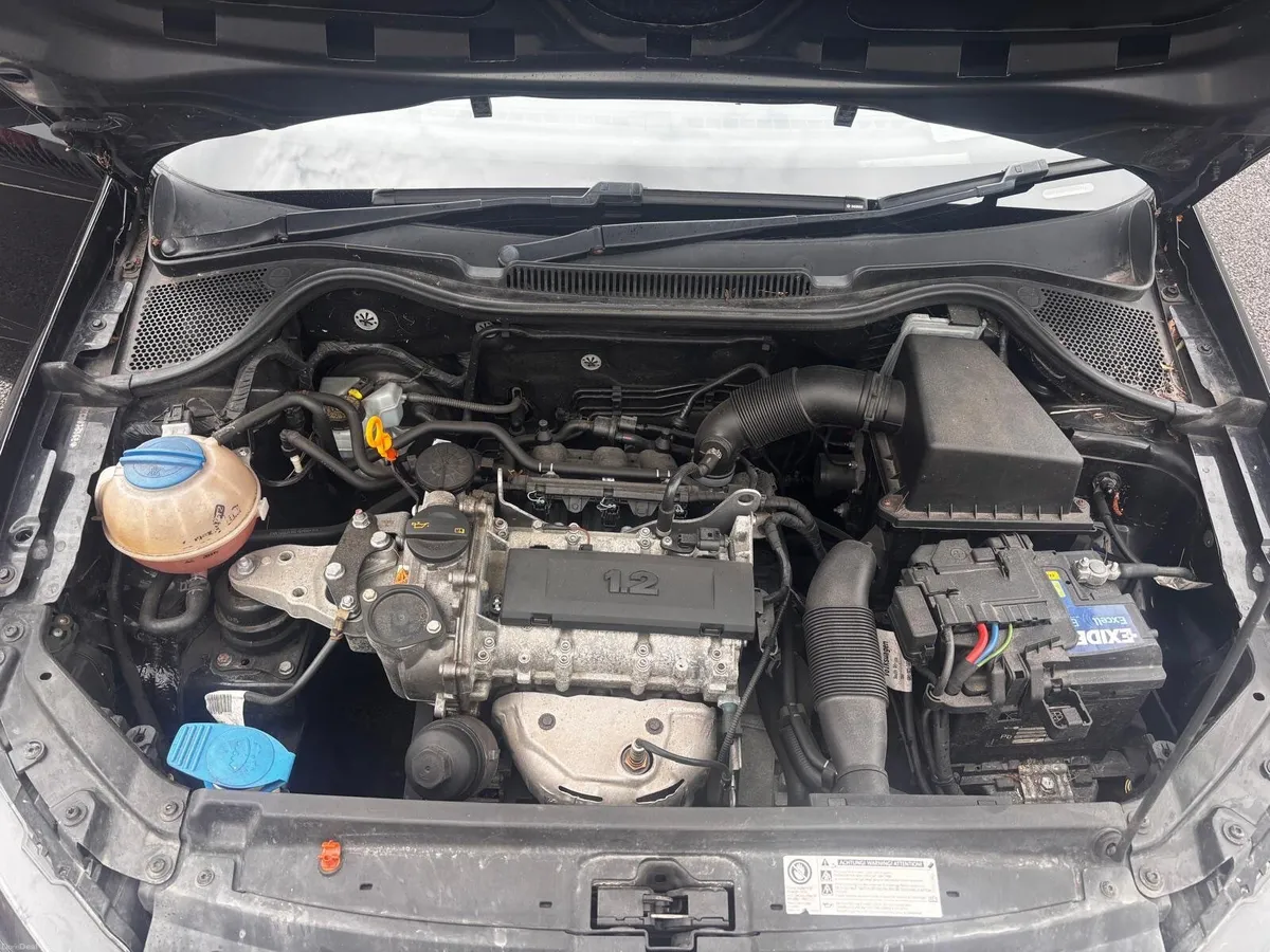 Black VW Polo 1.2L 2012 - Image 6