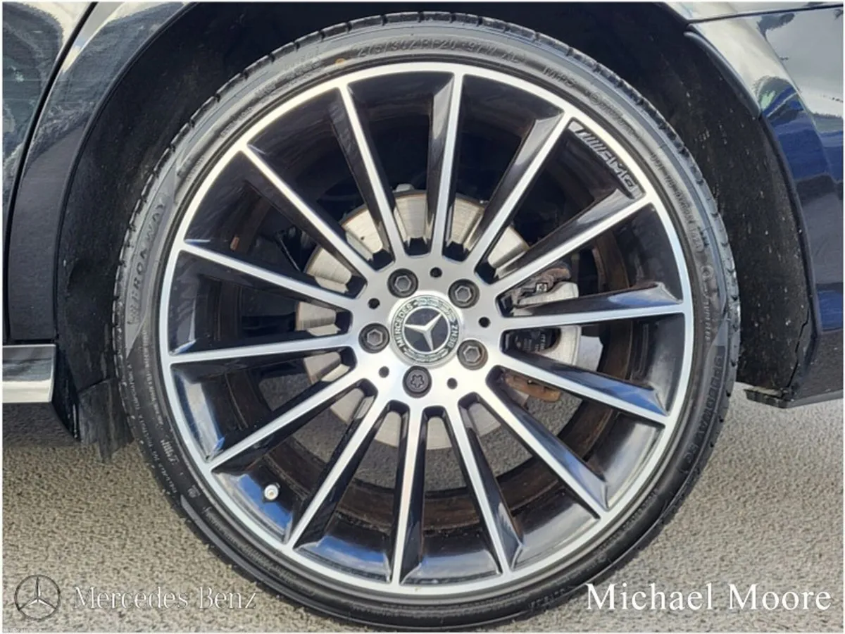 Mercedes-Benz E-Class E220d AMG Line Premium Plus - Image 5