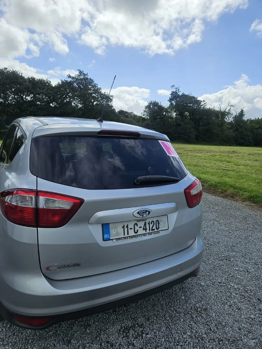 Ford C-Max 2011 - Image 1