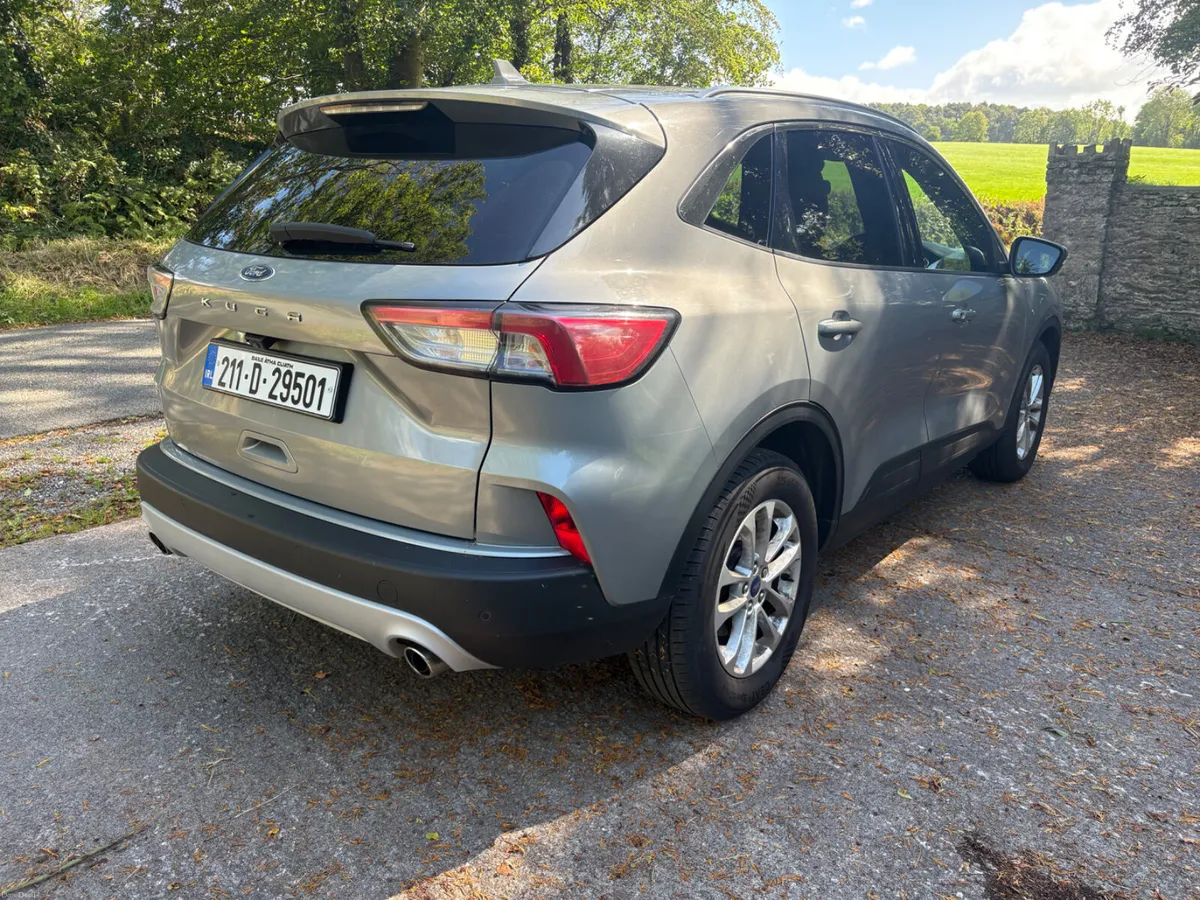 Ford Kuga 2021 - Image 4