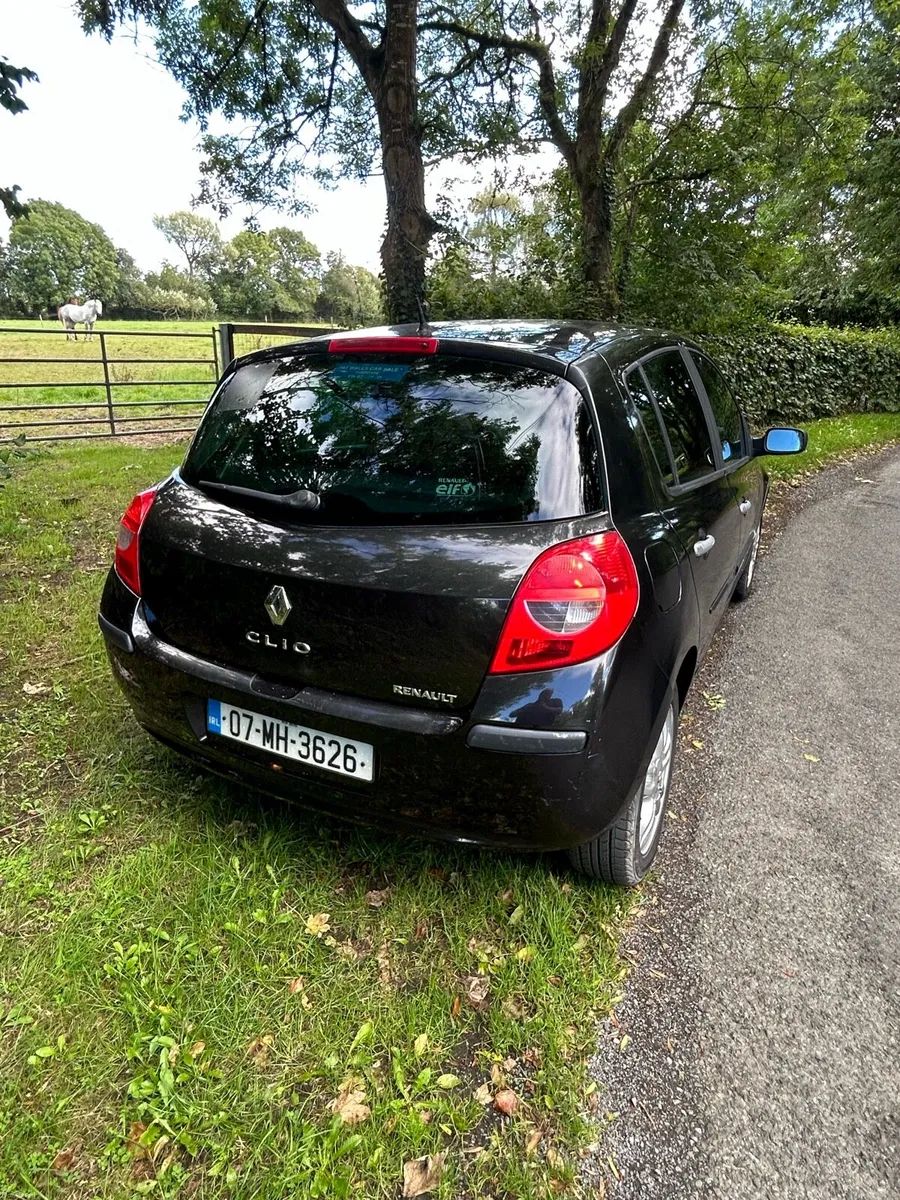 Renault Clio - Image 4