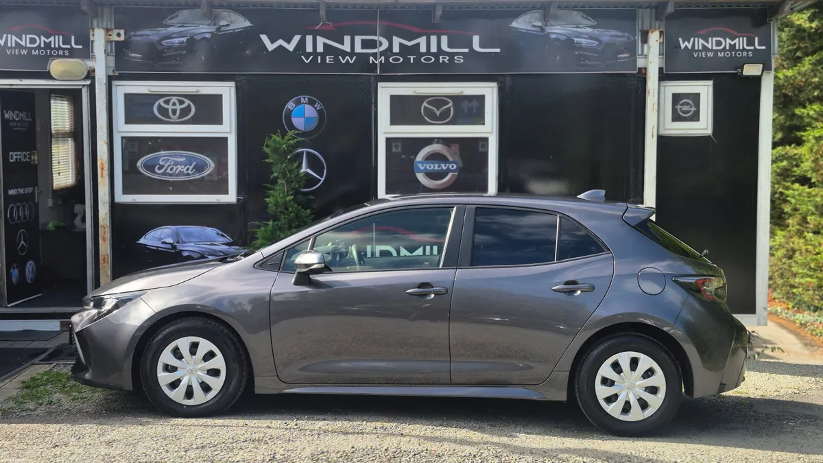 Toyota Corolla Sport 1.8 Petrol Hybrid 2021 - Image 6