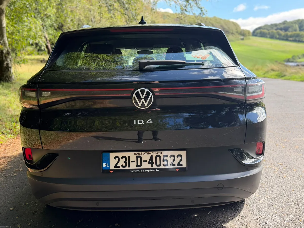 2023 Volkswagen ID.4 LIFE 77kWh 174HP - Image 5