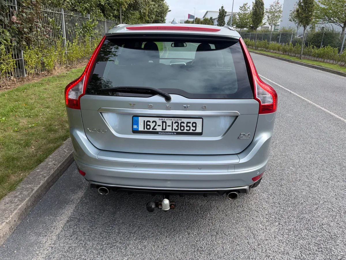 Volvo XC60 2016 R-DESIGN AUTOMATIC FVSH - Image 5