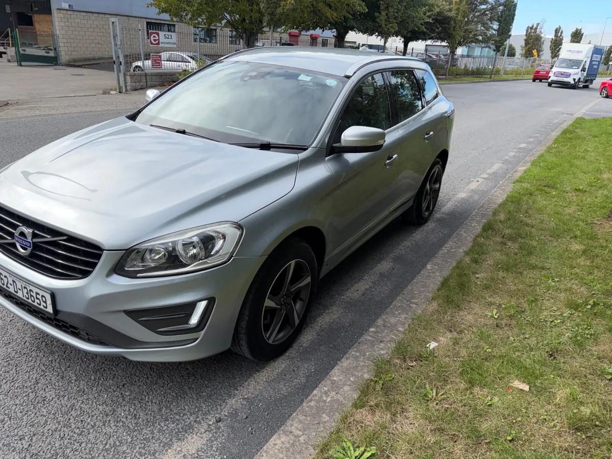 Volvo XC60 2016 R-DESIGN AUTOMATIC FVSH - Image 3