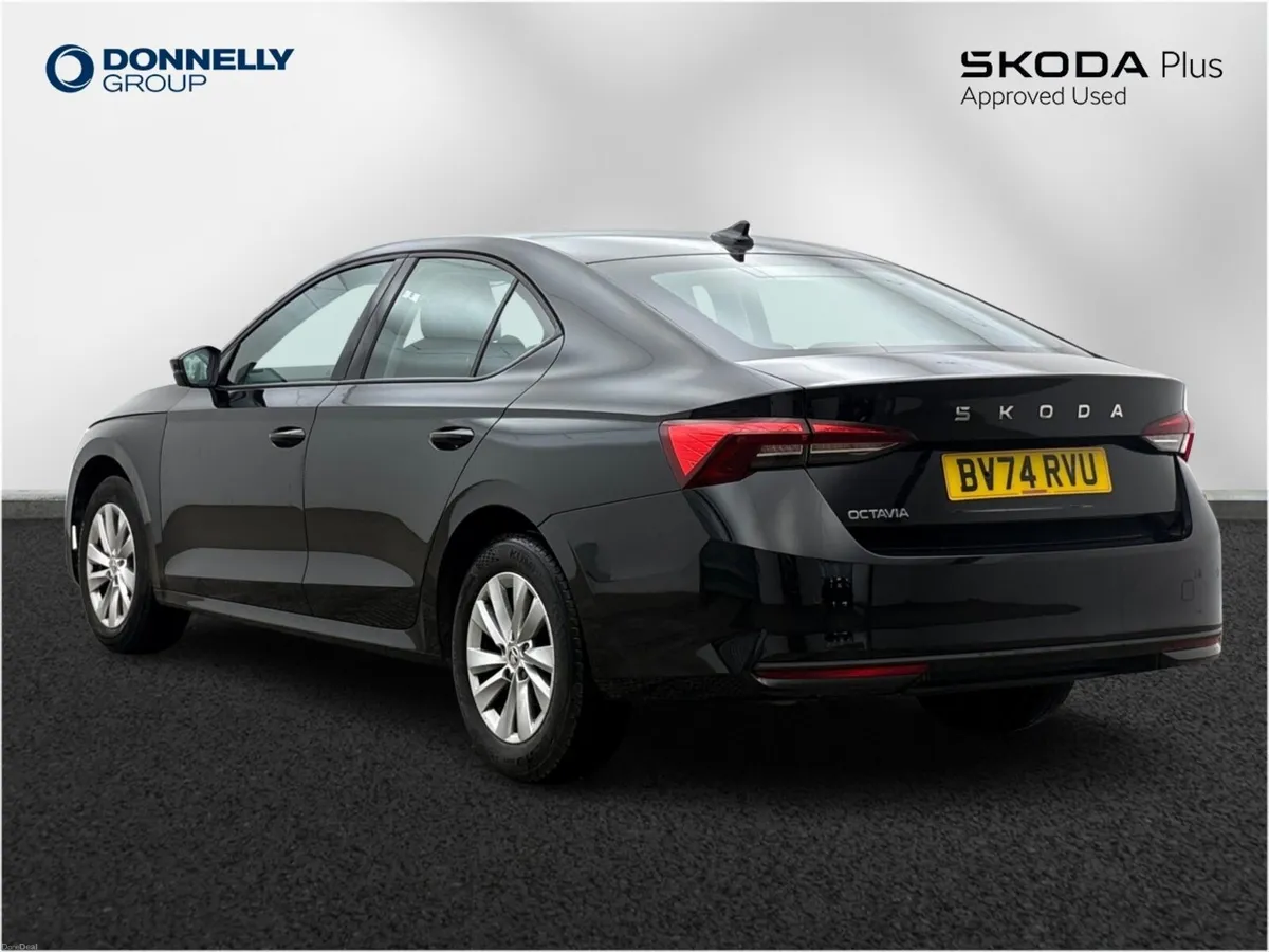 Skoda OCTAVIA 1.5 TSI SE Technology 5dr - Image 3