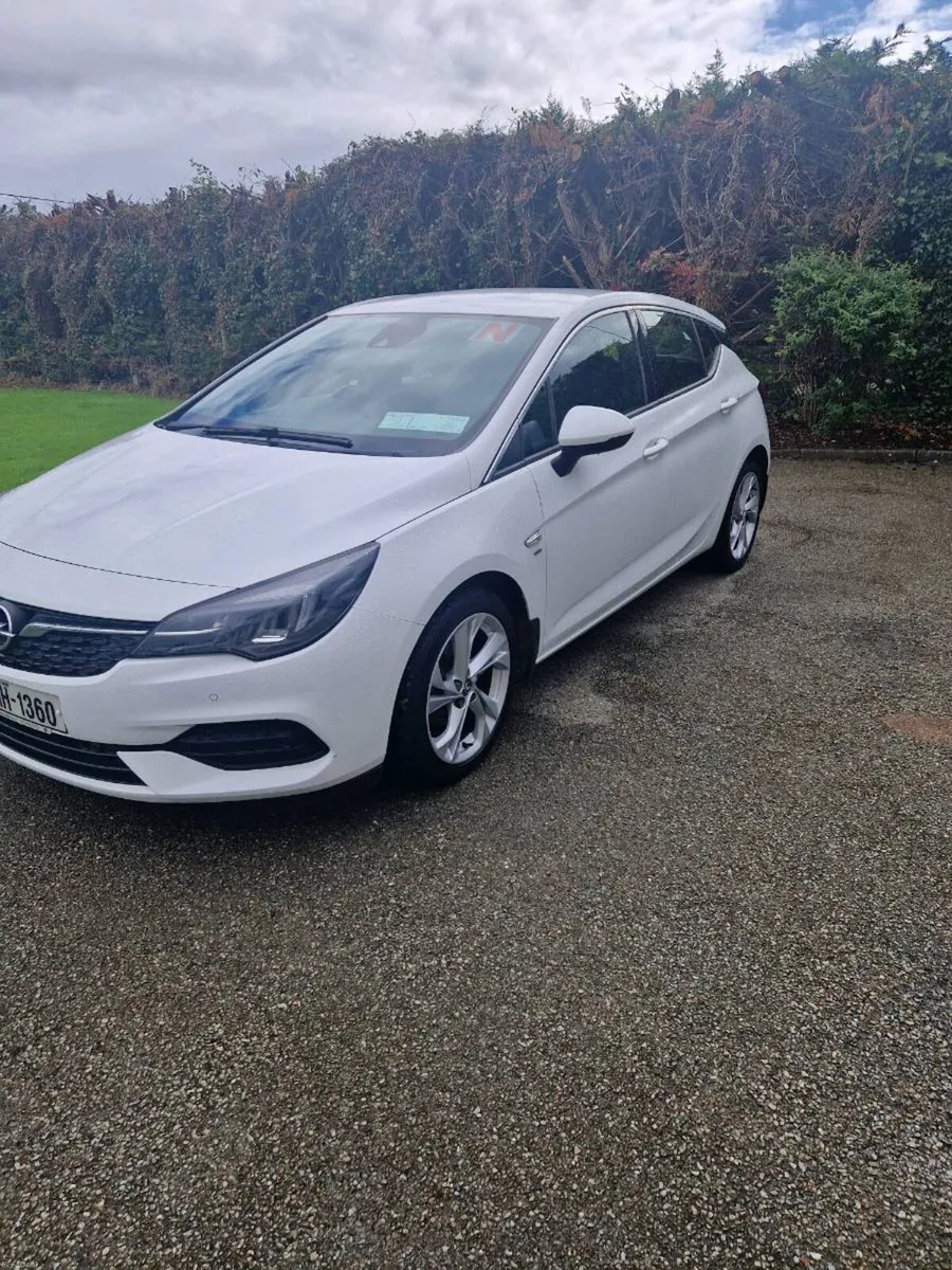 Car - Image 2