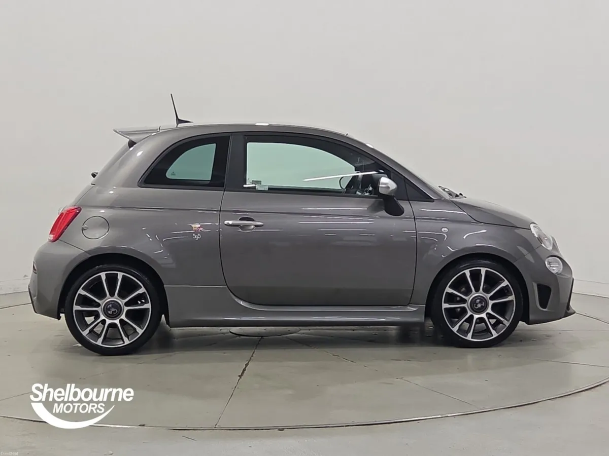 Abarth 595 1.4 T-Jet 165 Turismo 70th Anniversary - Image 3