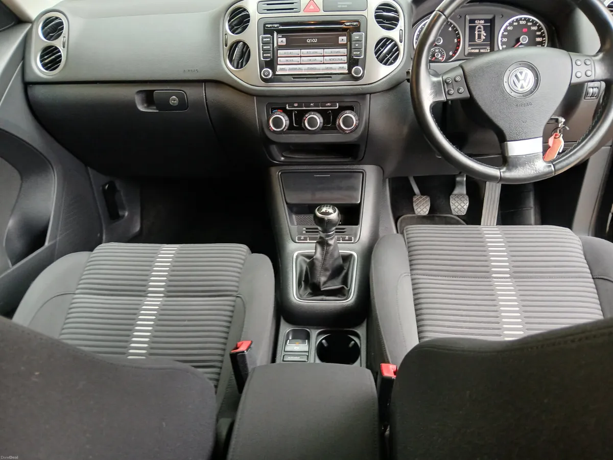 🆕️2010 Volkswagen Tiguan 2.0L TDI Trend🆕️ - Image 4