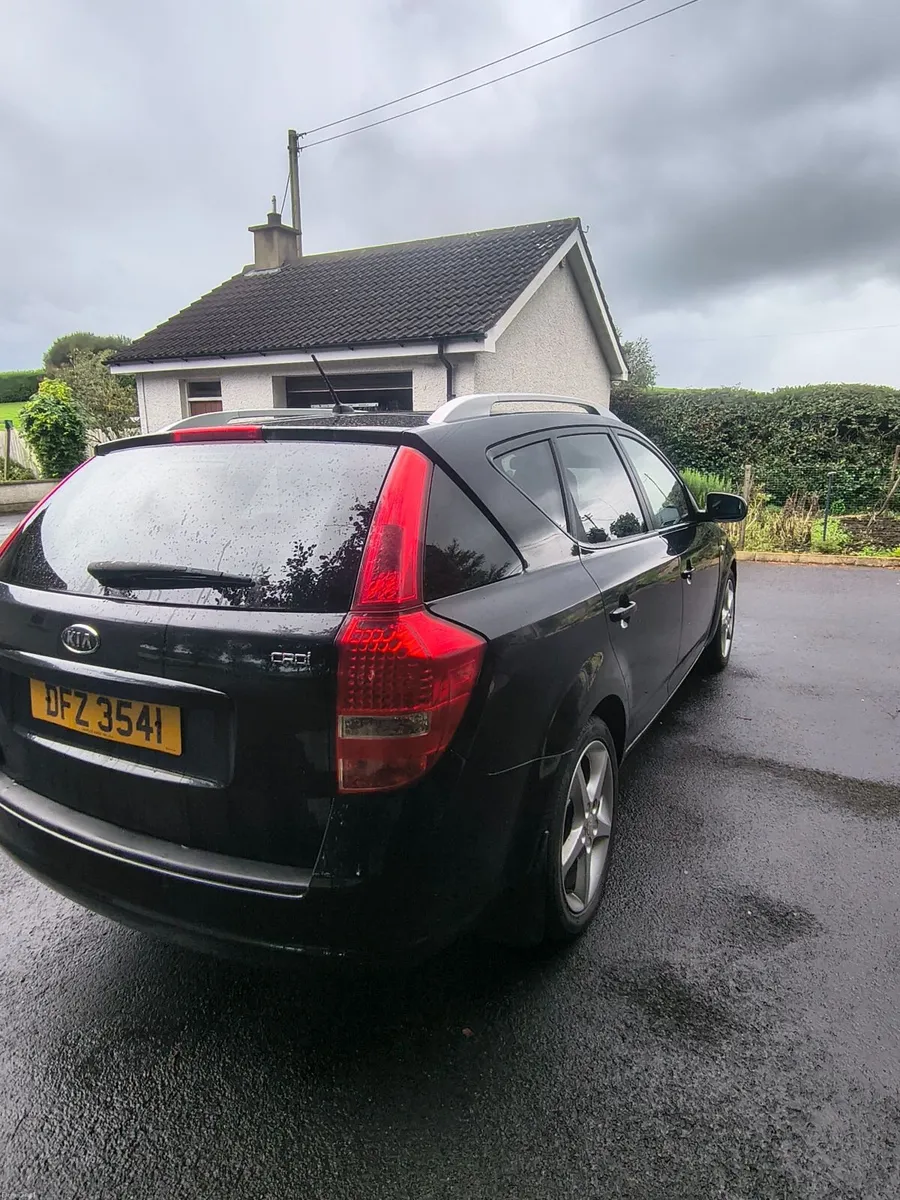 Kia Ceed 2010 - Image 5