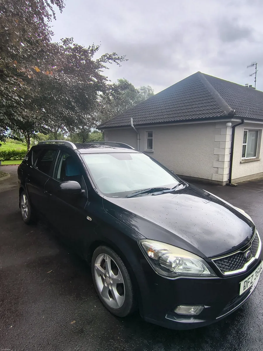 Kia Ceed 2010 - Image 4