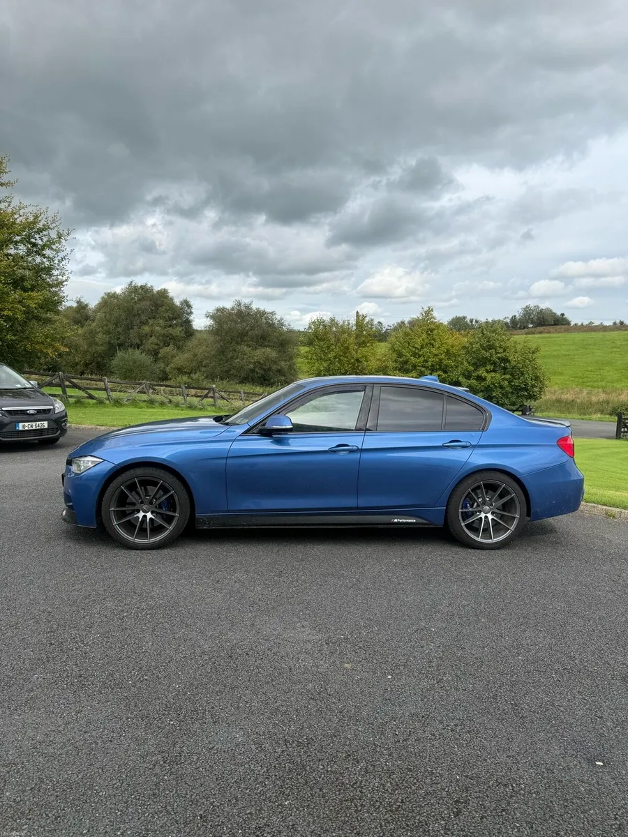 Bmw 320d xdrive msport - Image 1