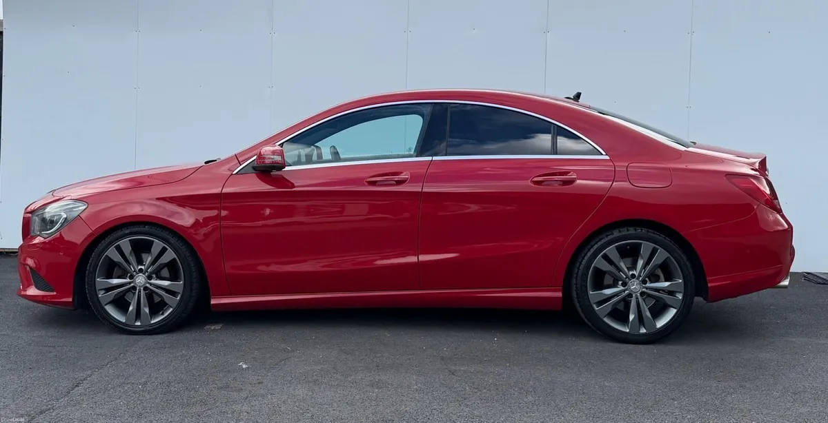 MERCEDES CLA 180 AUTO NCTD €13750 - Image 4